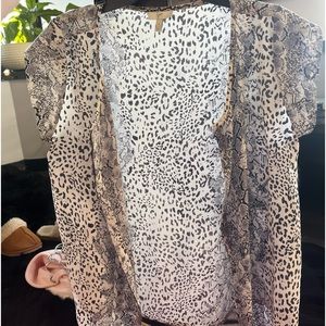 JOIE LEOPARD AND SNAKE SKIN PRINT BUTTON UP BLOUSE